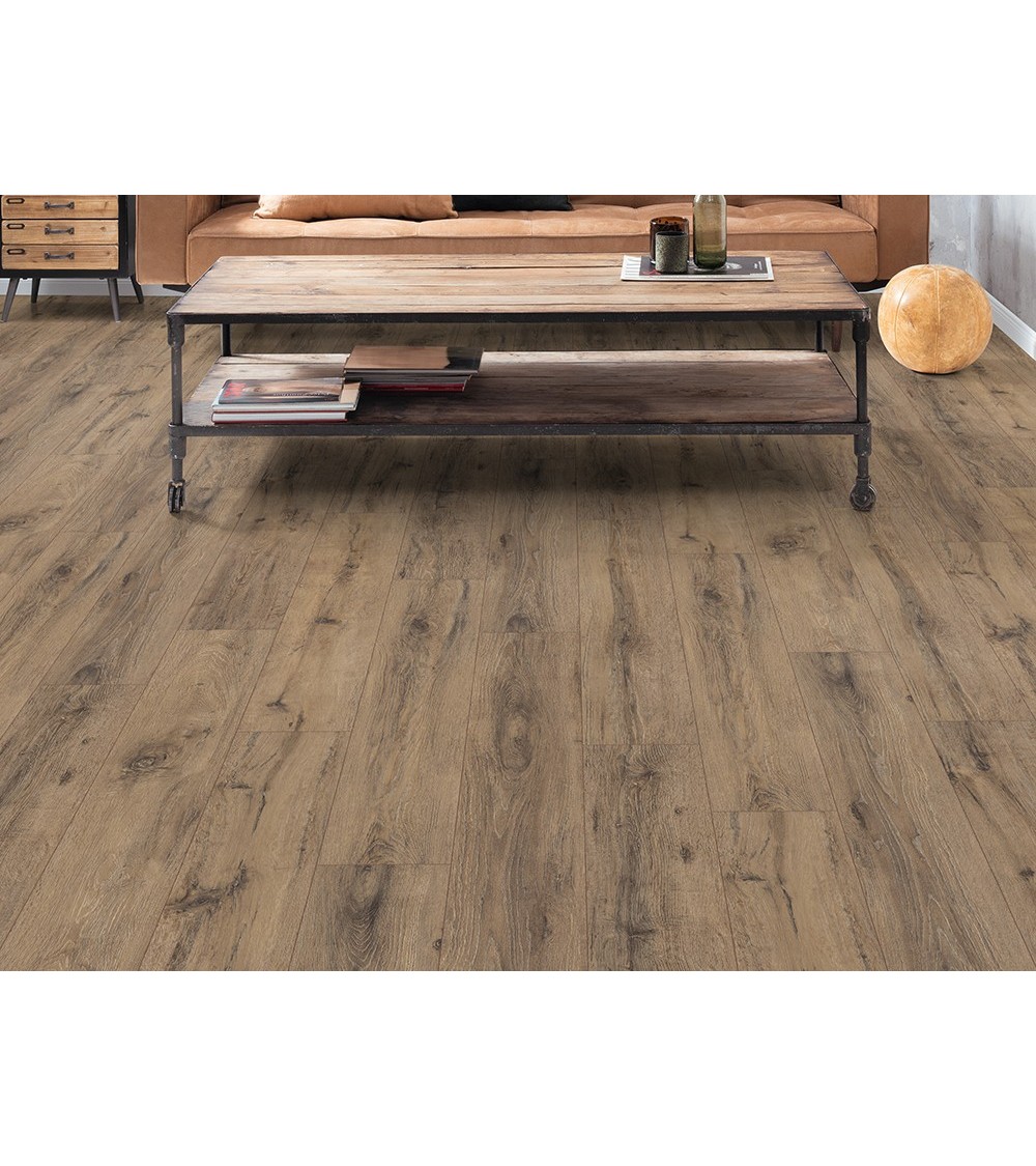 EPL019 Chêne Memento foncé 8/32 classic - 1292x193mm - 1,995m²